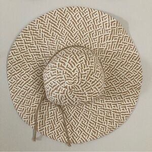 Stylish Brown and White Women's Hat
